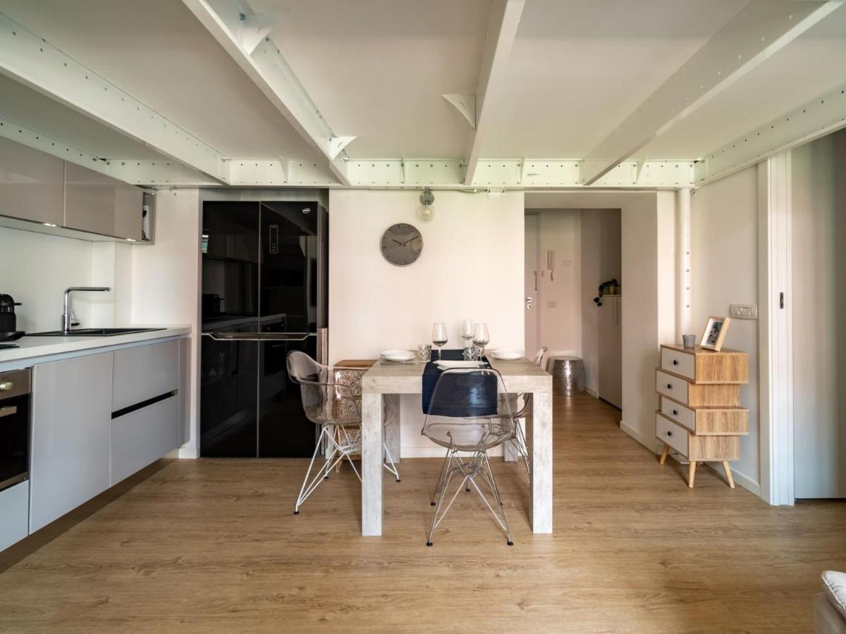 Apartamento The Rent - Lovely Loft With Balcony Near Piazza Vetra Milán